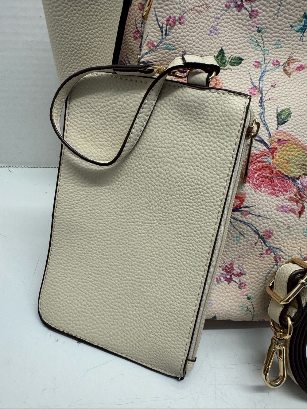 Carlos Santana 3-In-1 Tote with Shoulder Bag & Wristlet - Picture 3 of 13